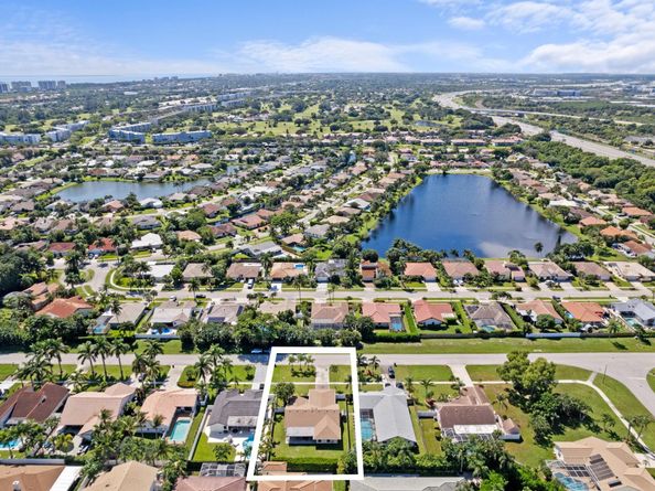 401 S Country Club Boulevard, Boca Raton FL 33487