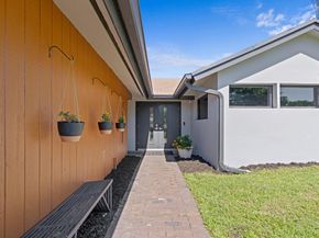 401 S Country Club Boulevard, Boca Raton FL 33487