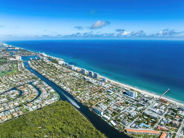 262 NE 24th Court, Boca Raton FL 33431