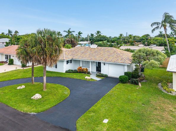 262 NE 24th Court, Boca Raton FL 33431