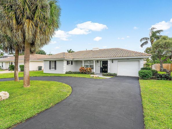 262 NE 24th Court, Boca Raton FL 33431