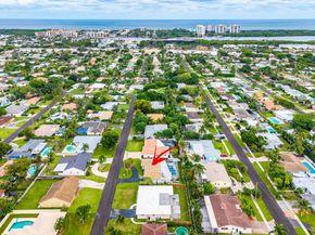 262 NE 24th Court, Boca Raton FL 33431