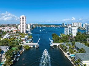 262 NE 24th Court, Boca Raton FL 33431