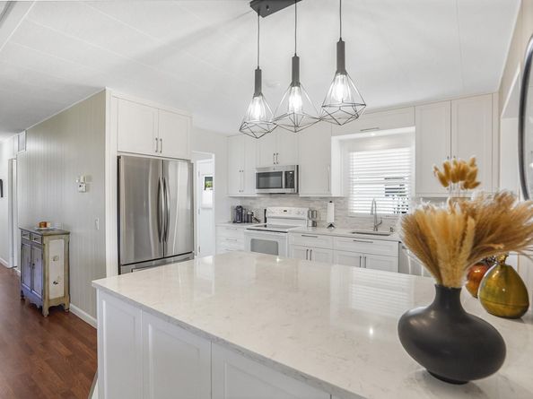 1830 SW 83rd Ave, Davie FL 33324