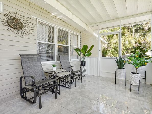 1830 SW 83rd Ave, Davie FL 33324