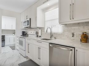 1830 SW 83rd Ave, Davie FL 33324