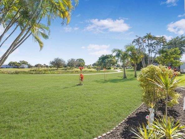 1830 SW 83rd Ave, Davie FL 33324