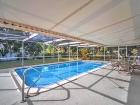 1431 NW 71st Ave, Plantation FL 33313