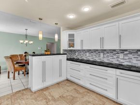 1431 NW 71st Ave, Plantation FL 33313