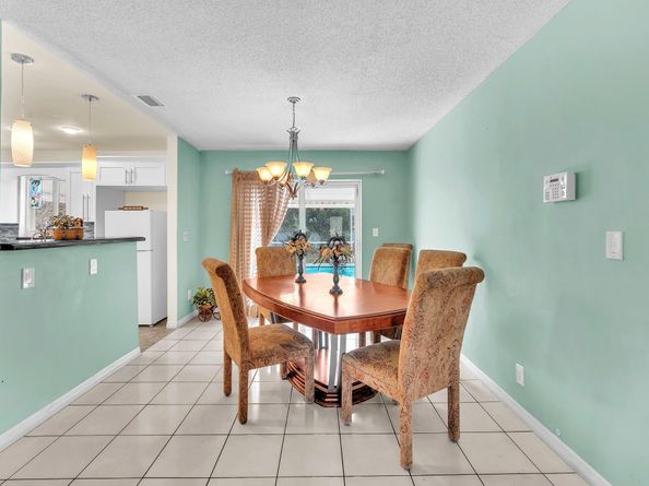 1431 NW 71st Ave, Plantation FL 33313