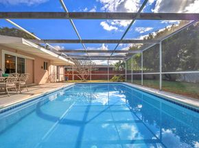 1431 NW 71st Ave, Plantation FL 33313