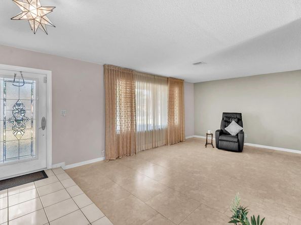 1431 NW 71st Ave, Plantation FL 33313