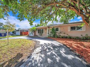 1431 NW 71st Ave, Plantation FL 33313