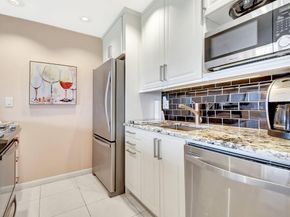 755 Dotterel Road 1512, Delray Beach FL 33444