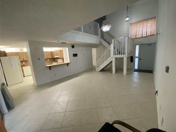 3160 NW 116th Ave, Coral Springs FL 33065