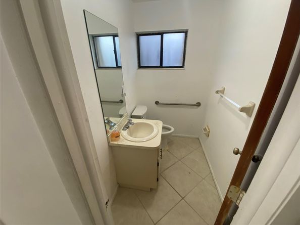 3160 NW 116th Ave, Coral Springs FL 33065