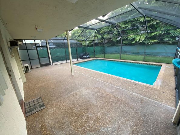 3160 NW 116th Ave, Coral Springs FL 33065