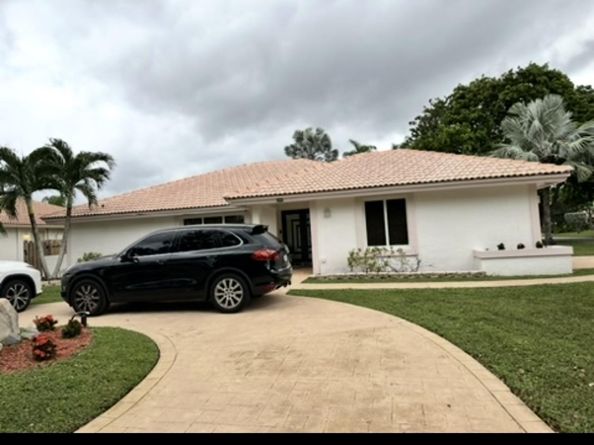 402 NW 107th Ave, Coral Springs FL 33071
