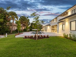 11721 Lake Shore Place, North Palm Beach FL 33408