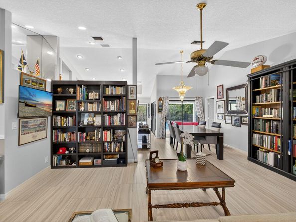 13 Saint Giles Road, Palm Beach Gardens FL 33418