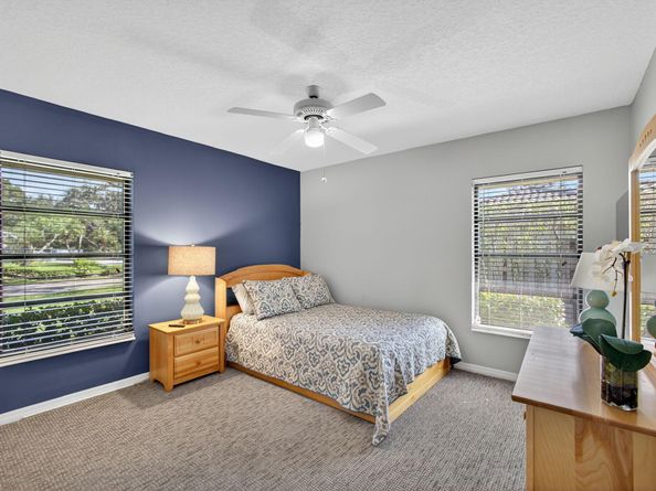 13 Saint Giles Road, Palm Beach Gardens FL 33418