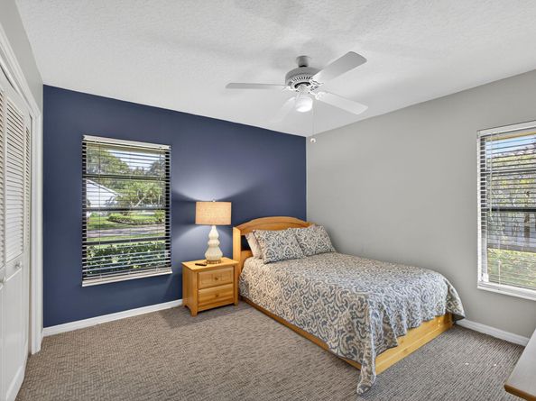 13 Saint Giles Road, Palm Beach Gardens FL 33418