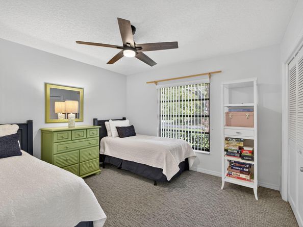 13 Saint Giles Road, Palm Beach Gardens FL 33418