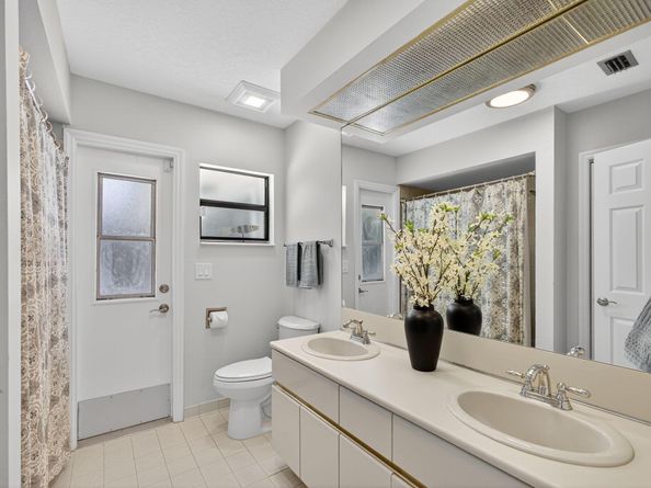 13 Saint Giles Road, Palm Beach Gardens FL 33418