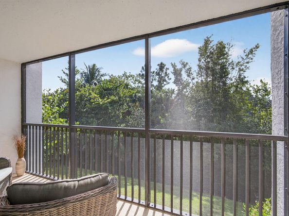 1605 S Us Highway 1 F204, Jupiter FL 33477