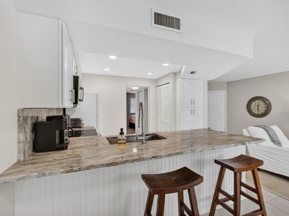 1605 S Us Highway 1 F204, Jupiter FL 33477