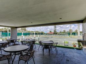 1605 S Us Highway 1 F204, Jupiter FL 33477