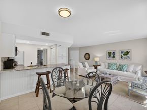 1605 S Us Highway 1 F204, Jupiter FL 33477