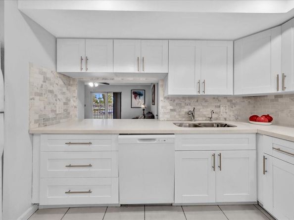 3909 N Ocean Blvd 113, Fort Lauderdale FL 33308