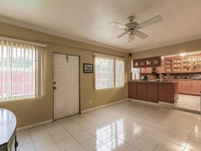 4141 NW 32nd Avenue, Lauderdale Lakes FL 33309