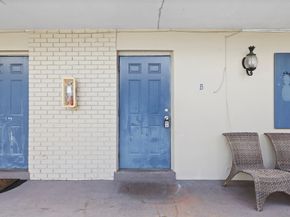 817 Lighthouse Dr B, North Palm Beach FL 33408