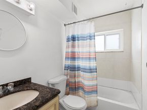 817 Lighthouse Dr B, North Palm Beach FL 33408