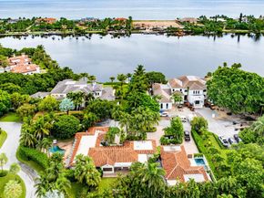 16 Little Pond Road, Manalapan FL 33462