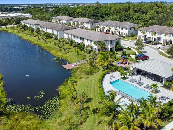 1710 Pioneer Way, Royal Palm Beach FL 33411