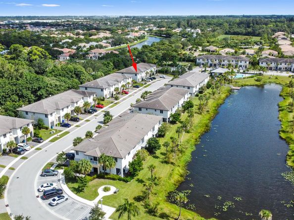 1710 Pioneer Way, Royal Palm Beach FL 33411