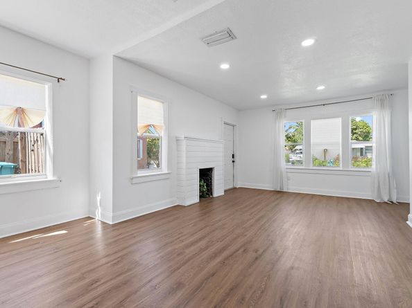 120 NW 4th Avenue, Boynton Beach FL 33435