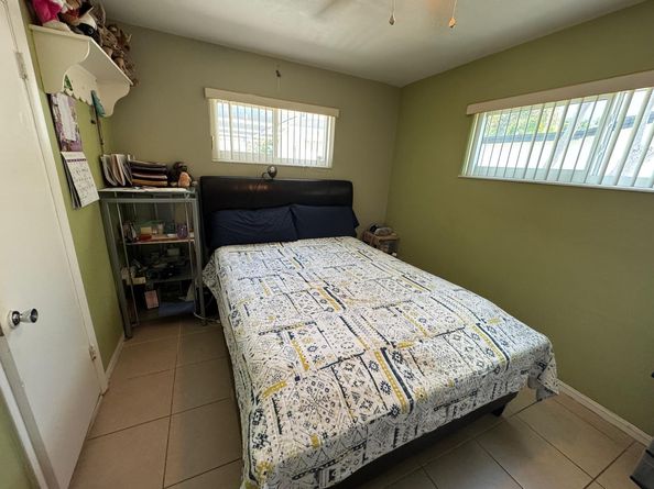 31 NE 57th Ct, Fort Lauderdale FL 33334