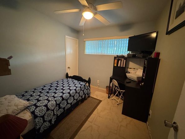 31 NE 57th Ct, Fort Lauderdale FL 33334