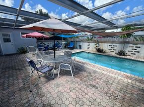 31 NE 57th Ct, Fort Lauderdale FL 33334