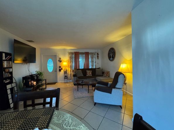 31 NE 57th Ct, Fort Lauderdale FL 33334