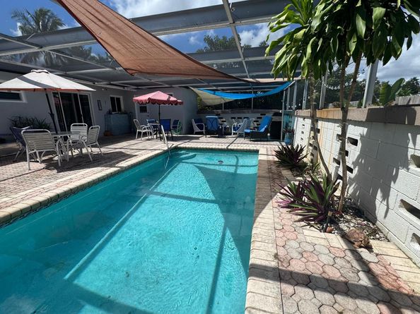 31 NE 57th Ct, Fort Lauderdale FL 33334