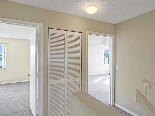 385 NW 153rd Ave, Pembroke Pines FL 33028