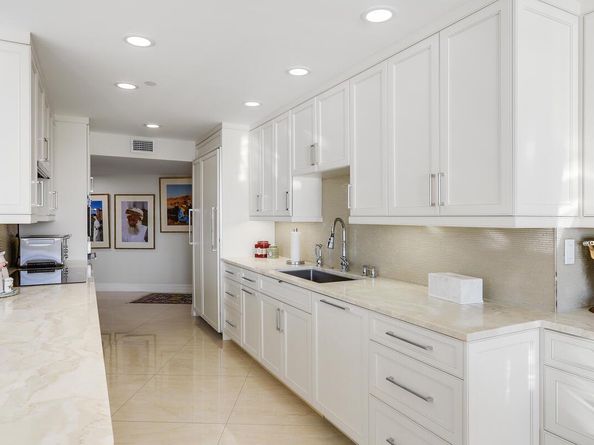 100 Lakeshore Drive 351, North Palm Beach FL 33408