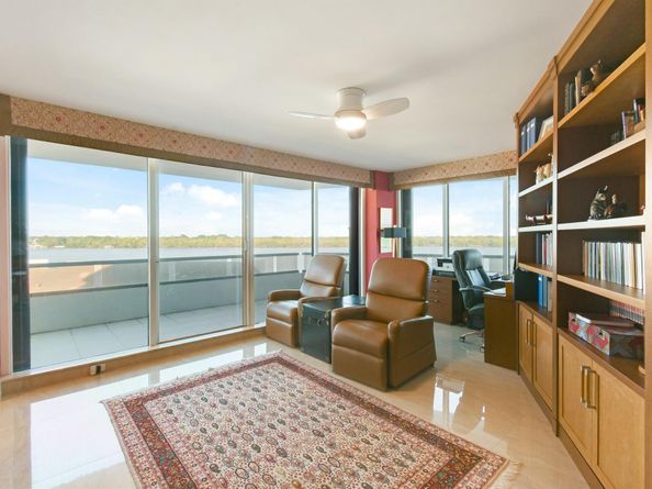100 Lakeshore Drive 351, North Palm Beach FL 33408