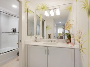 100 Lakeshore Drive 351, North Palm Beach FL 33408