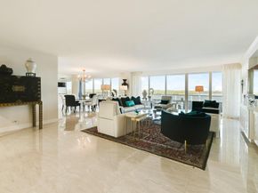 100 Lakeshore Drive 351, North Palm Beach FL 33408